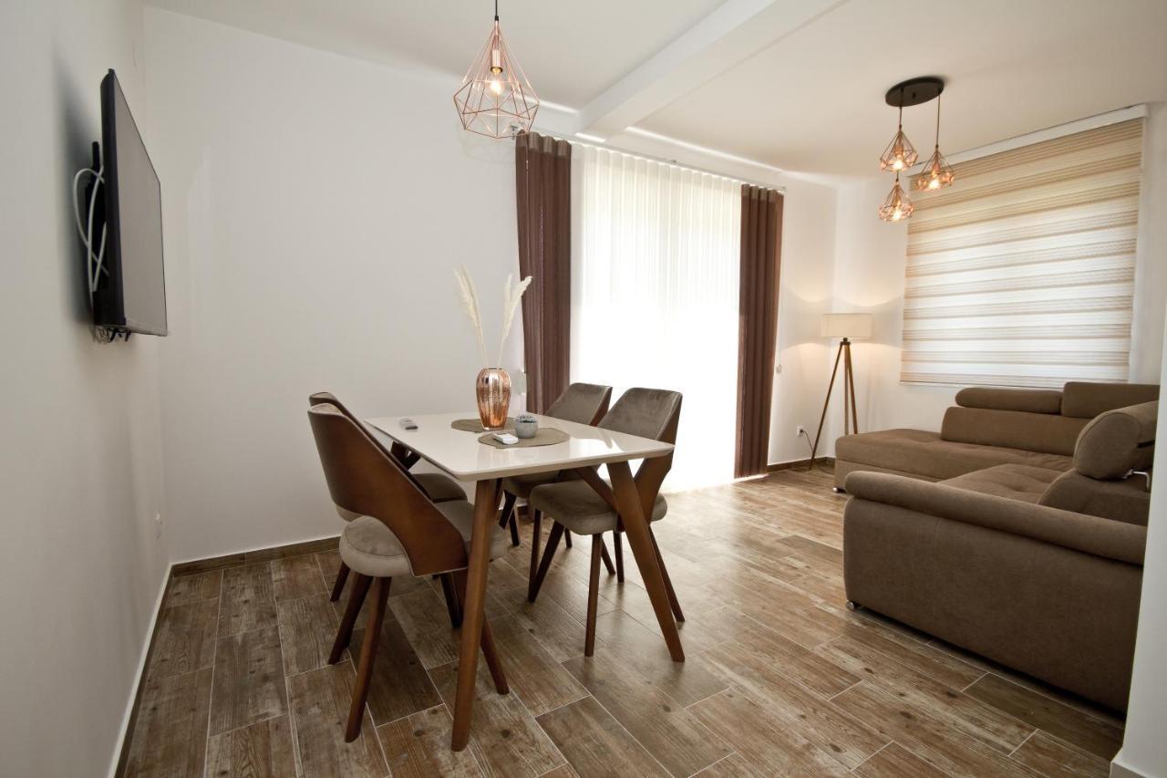 Igman Apartments 蒂瓦特 外观 照片